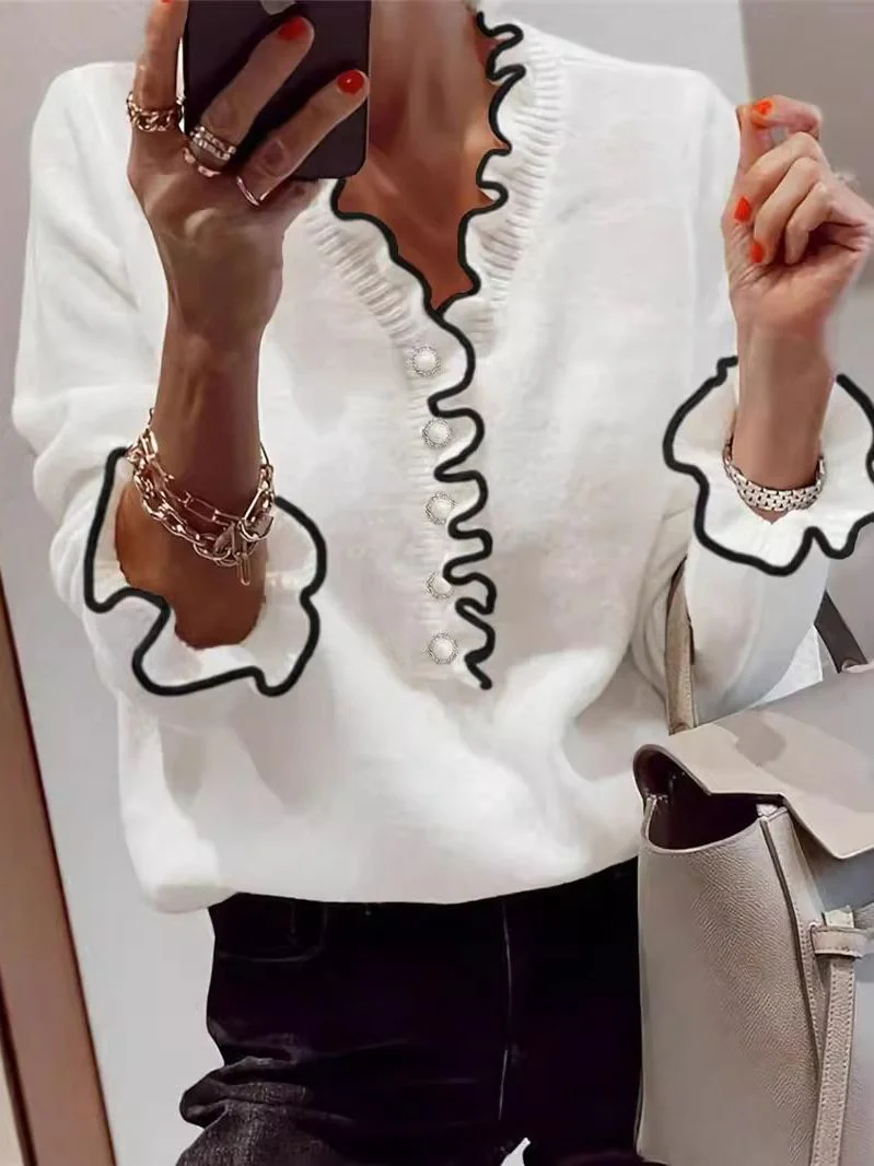 Sablelle Unique Trim V-Neck Long Sleeve Sweater