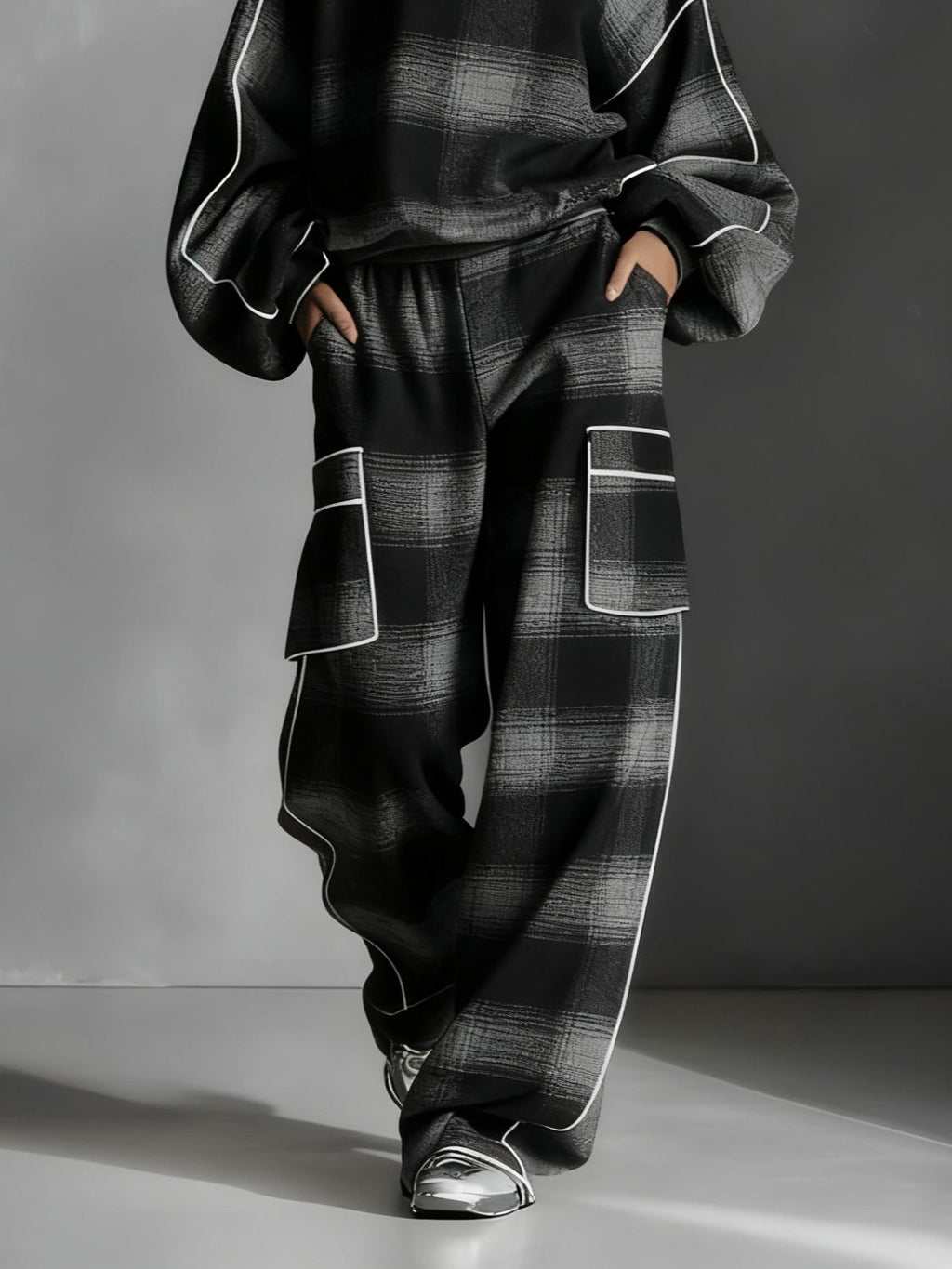 Hannah™ | Color-Blocked Sweatshirt And Casual Pants Set